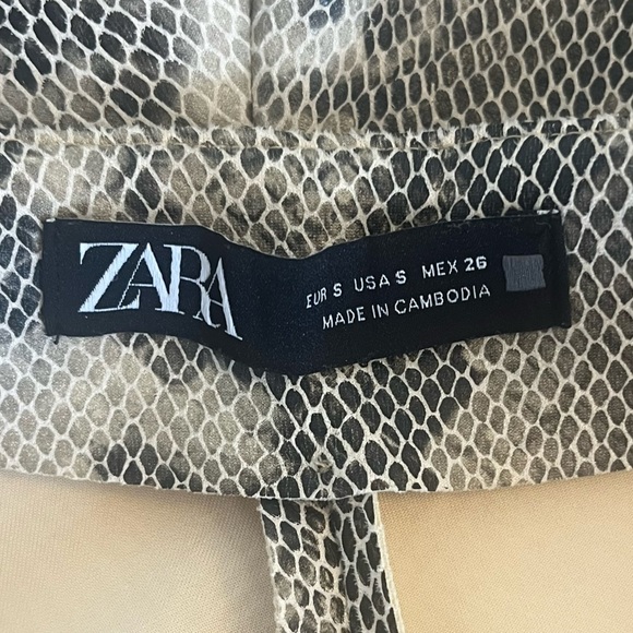 Zara Snakeskin Printed Faux Wrap Skort Size Small - Picture 8 of 10
